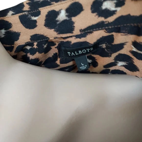 Talbots Cheetah Print Button Down Long Sleeve Womens Top Size Large - Picture 3 of 15